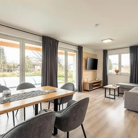 Luxalps- Inzell- Sauna- Skifahren- Wandern- Natur- Chiemgau Card - No 8 & 16 Mit Hot Pot Inzell