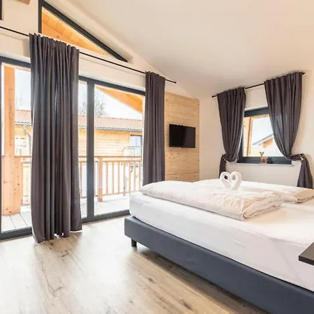 Luxalps- Inzell- Sauna- Skifahren- Wandern- Natur- Chiemgau Card - No 8 & 16 Mit Hot Pot *