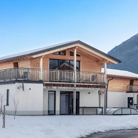 Luxalps- Inzell- Sauna- Skifahren- Wandern- Natur- Chiemgau Card - No 8 & 16 Mit Hot Pot *